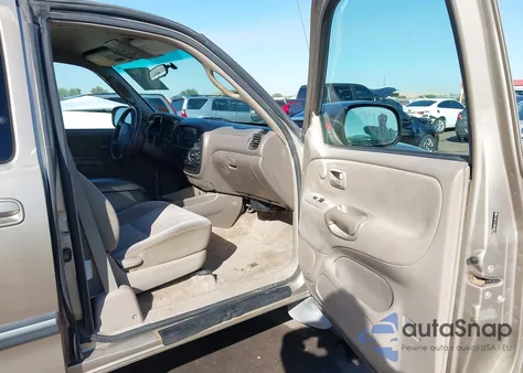 2006 Toyota Tundra Sr5 V8 z USA, uszkodzony, nr VIN 5TBRT34186S480127